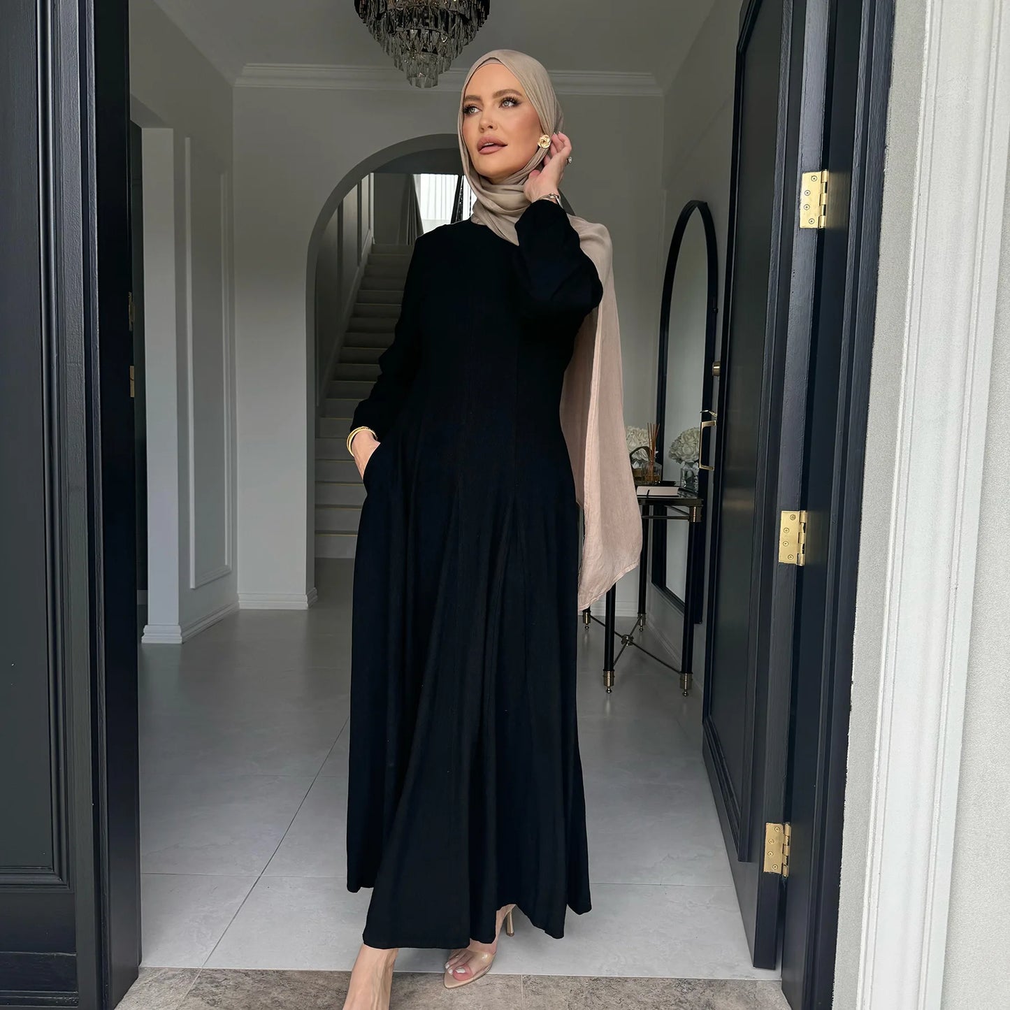 Women Cotton Linen Fabric Round Neck Fitted Waist Maxi Dress