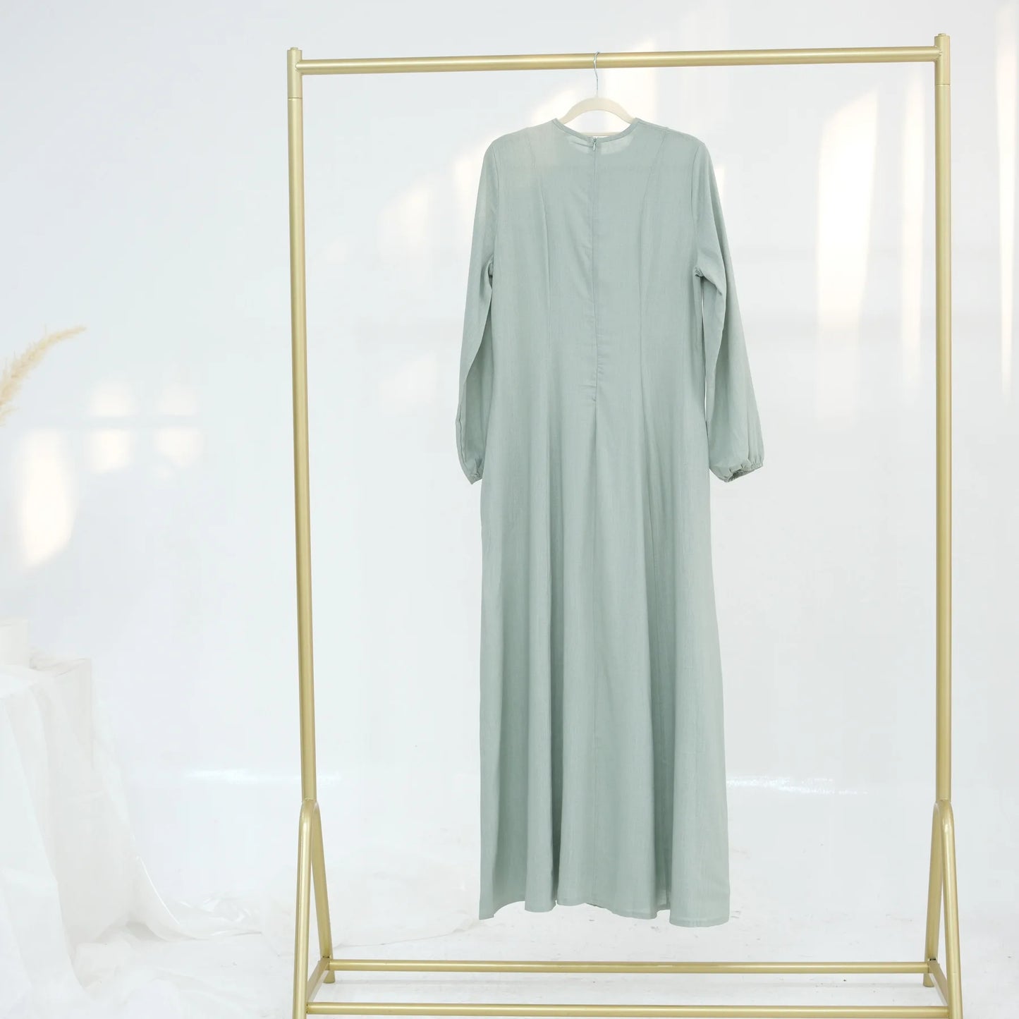 Women Cotton Linen Fabric Round Neck Fitted Waist Maxi Dress